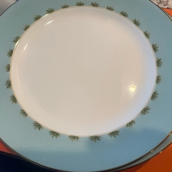 Plates - Picture 6 of 7